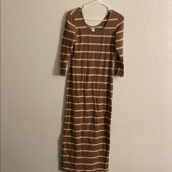 Dress - Picture 1 of 2